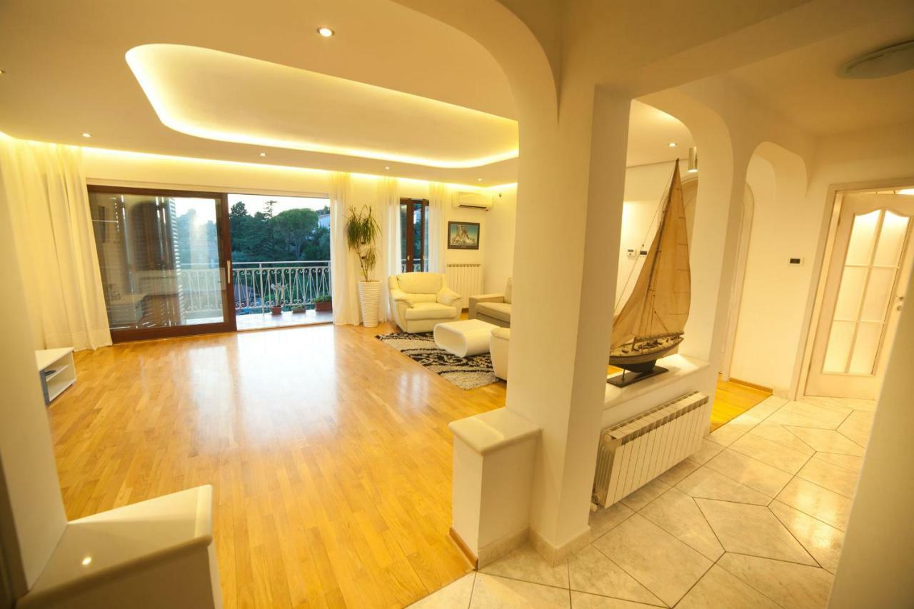 Xxl Luxury Apartment & Top Sea View Portorož Eksteriør billede